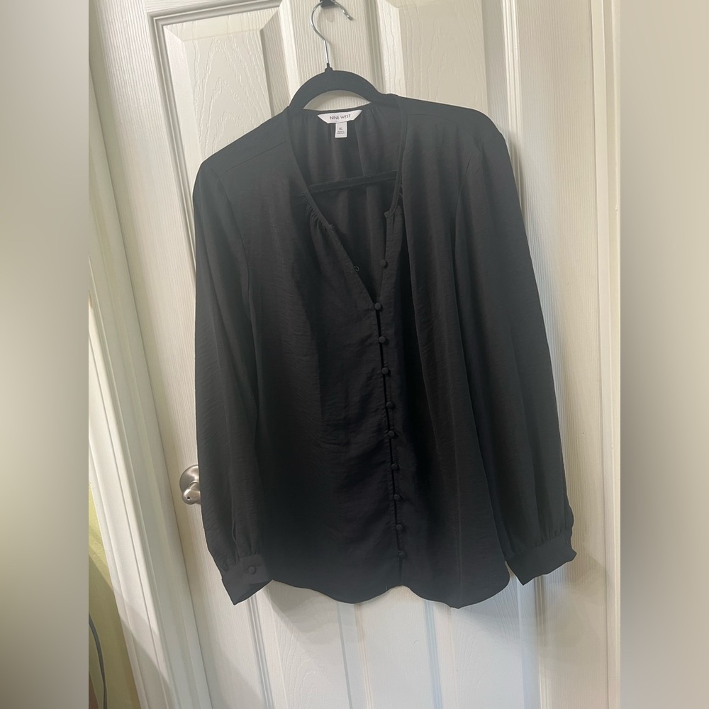 Nine West Button Front Balloon Sleeve Tunic….Black…XL…NWT